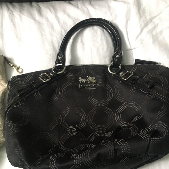 Handbags - Coach purse